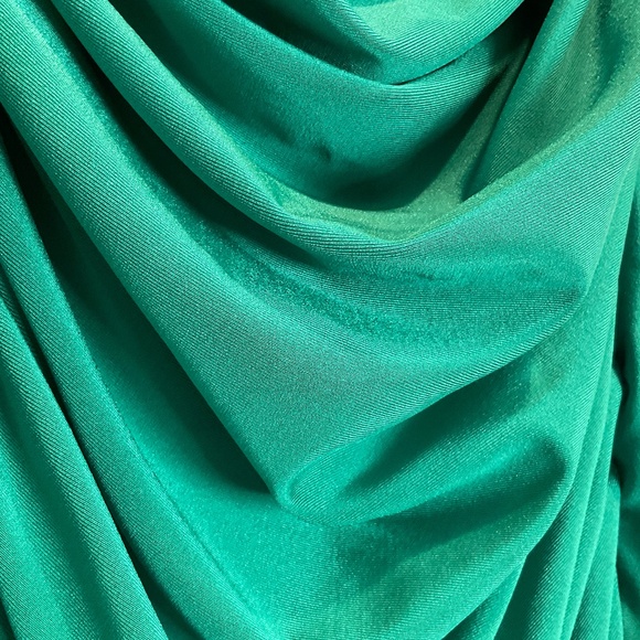 Green One Shoulder Sleeveless Ruffle Trim Mini - Picture 2 of 5